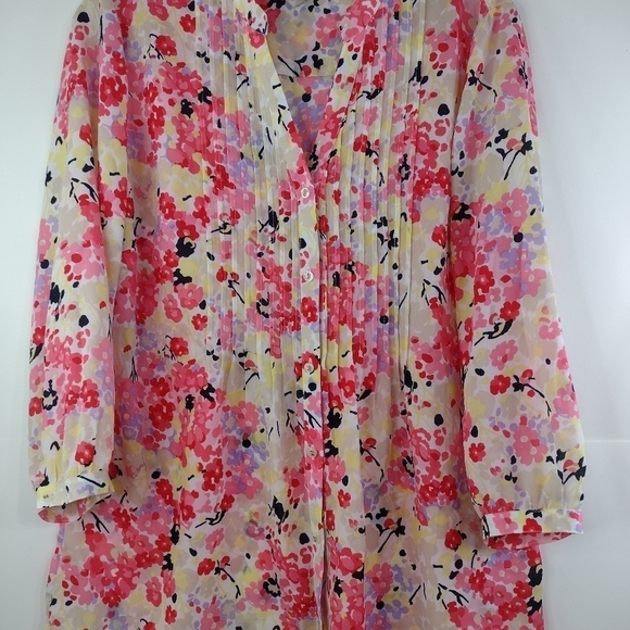Charter Club women's pink floral blouse size (M) - Picture 2 of 10